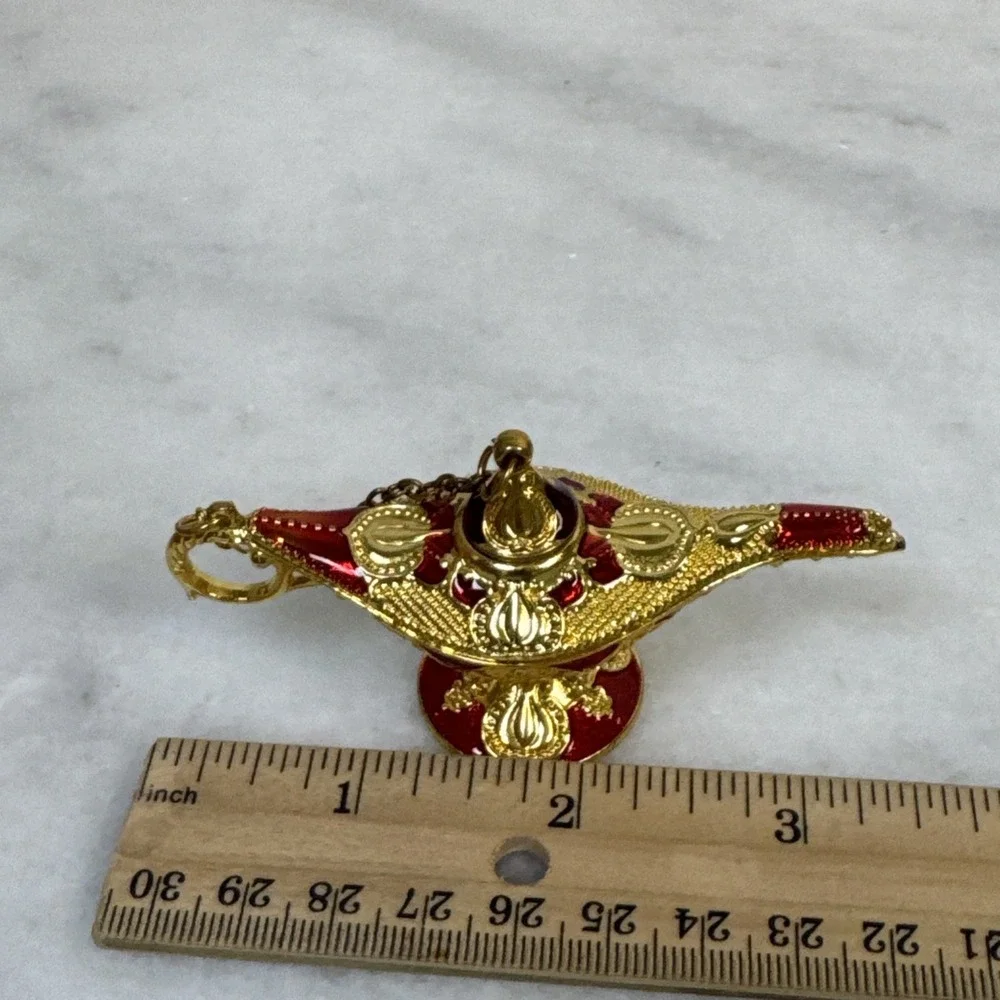 Aladdin's Lamp Miniature Metal Craft, Red and Gold